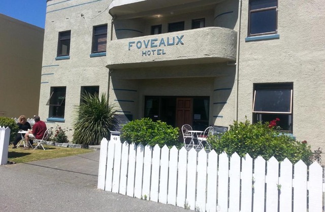 Foveaux Hotel