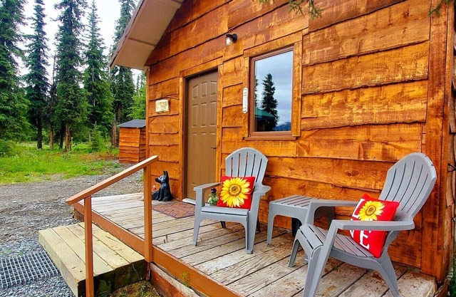 Fox's Den Cabin - Cozy Cabin