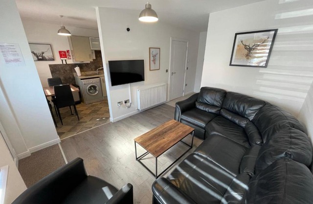 Foxglove Apartment