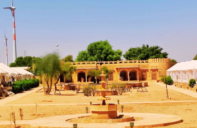 Foxoso Luxury Camps