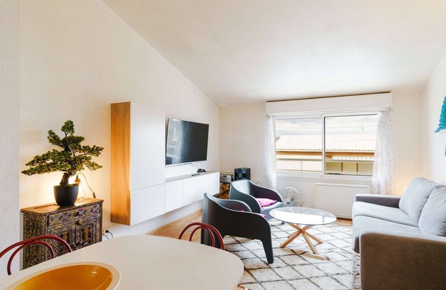 FR22 2 Rooms+Mezzanine with AC - Plage des Chalets GRUISSAN