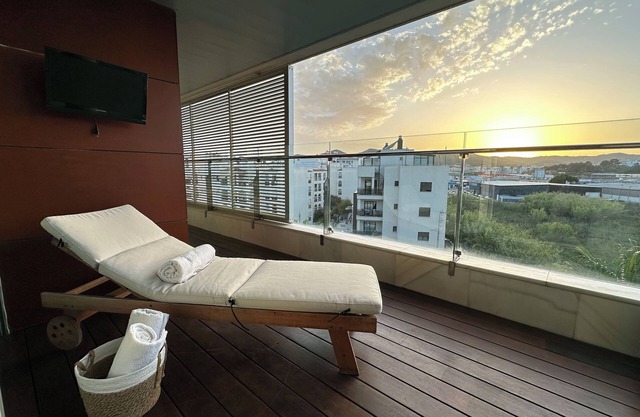 FRANCISCO APARTMENT Marina de Botafoch