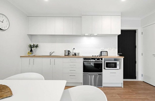 Frankton Villa Retreat - Central