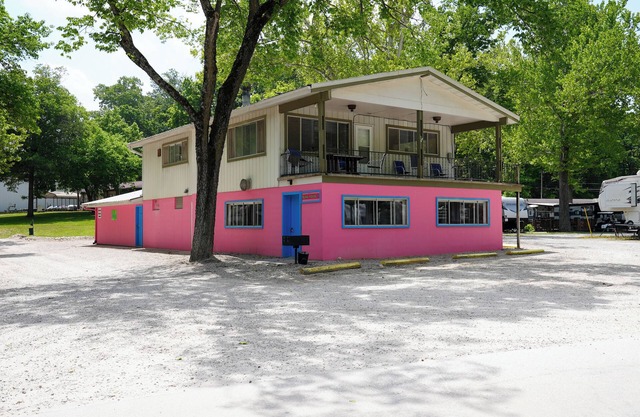 Sunrise Beach Bunk House