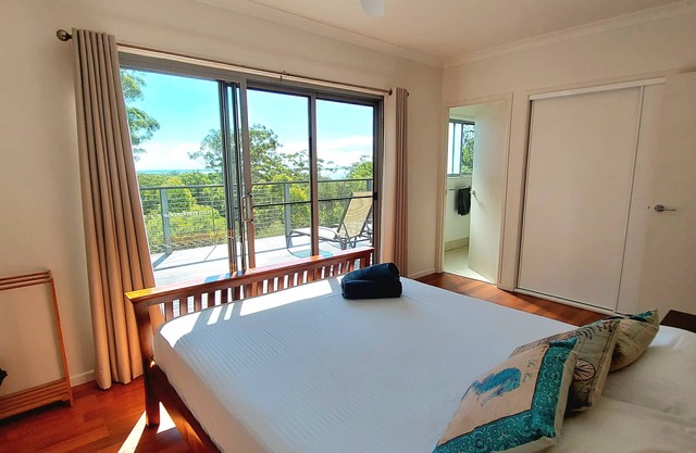 Vistas al mar y al atardecer Kingfisher Bay - Ubicación fantástica - Privado, tranquilo, limpio