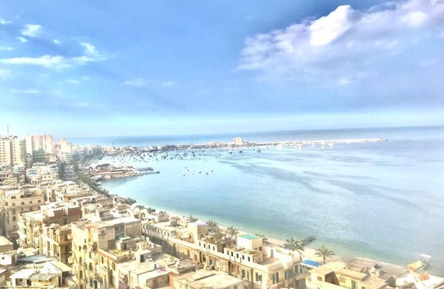 Apto de lujo en el centro de Alejandría, vista al mar, tiendas y restaurantes en todo