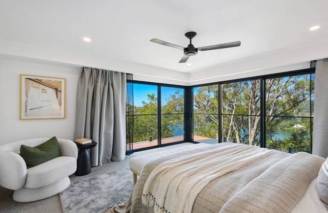 *Free Night Stay this Winter*->waterfront/firepit