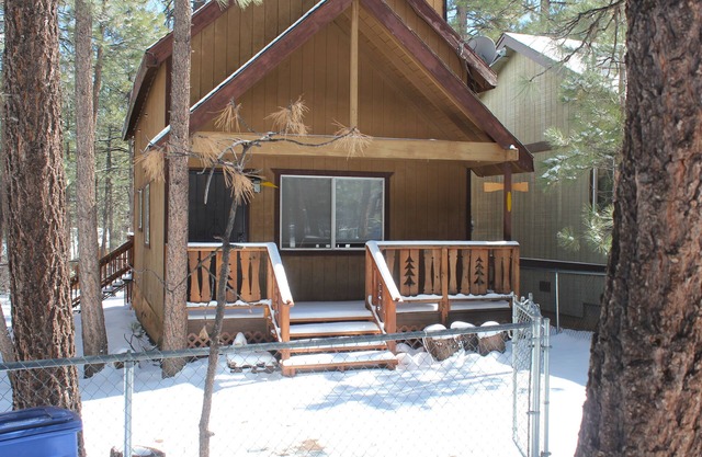 FREE SNACKS /Serene Deck /2bd 2b /Walk to Sports Park