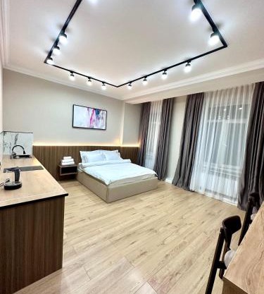 Freedom hotel