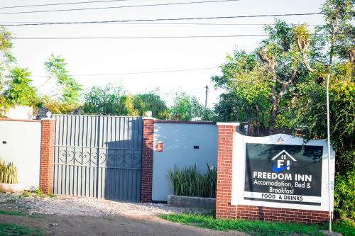 freedom inn
