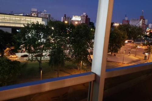 Frente a Terminal Tres Cruces.