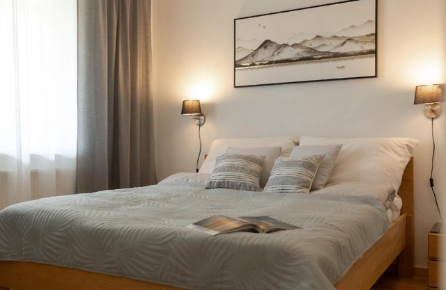 Fresh Apartment with Terrace + Free Parking