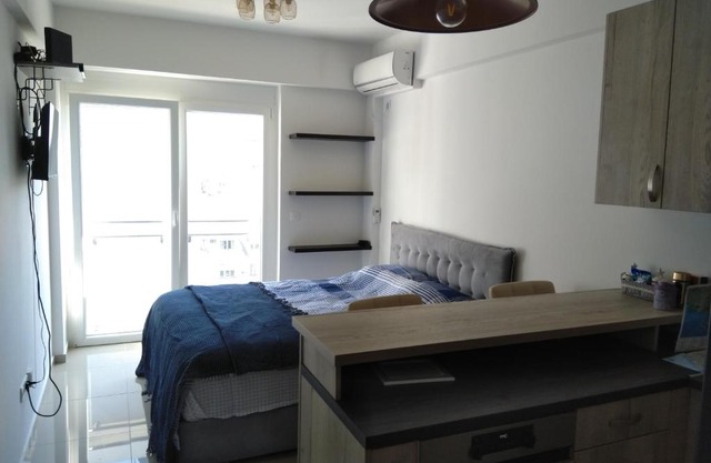 Fresh studio in the heart of Bar