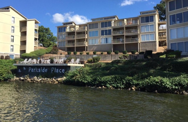 Condominio recién remodelado con increíble vista de Grand Glaze!