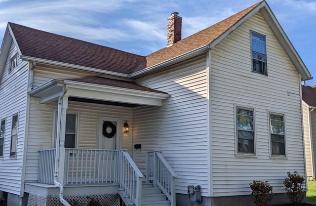 Freshly Renovated 3BR House near Genesis West, SAU