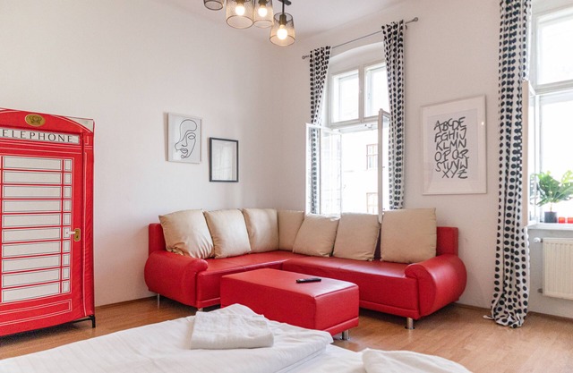Friendly 3BR shared Apt-WienerStadthalle