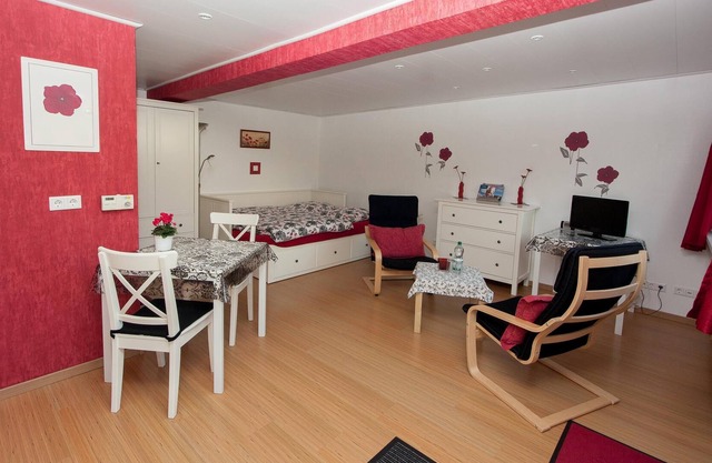 apartamento agradable y luminoso en una zona residencial tranquila