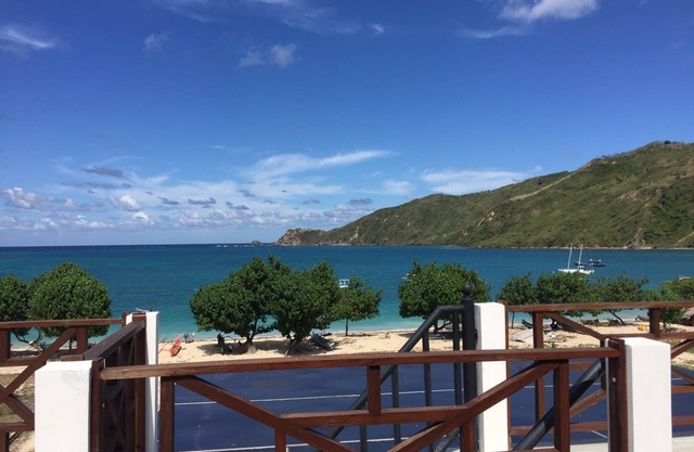Friends Beach Hotel