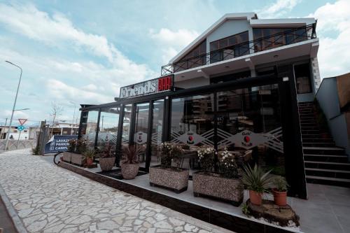 Friends Hotel