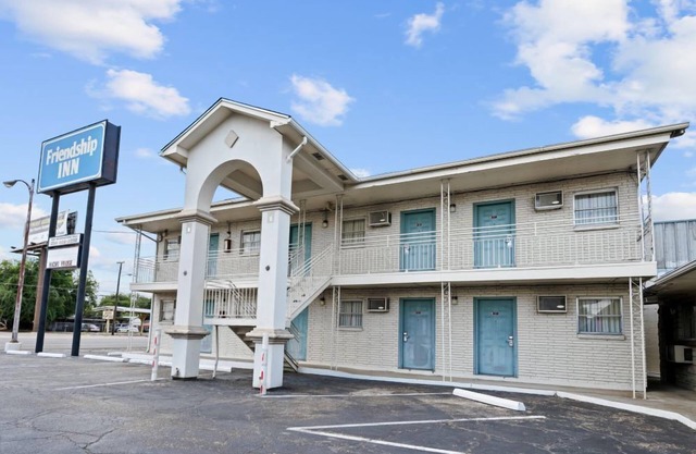 Friendship Inn