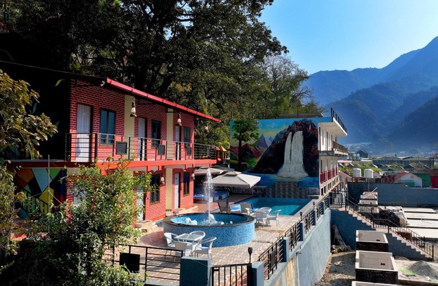 Friendz Adda Resort