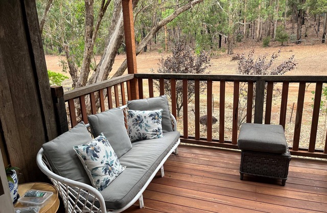 Froggy Creek Lodge Dwellingup