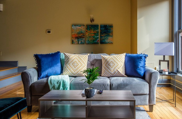 FRONTDESK 2015 East 4th Street Apts Downtown Cleveland