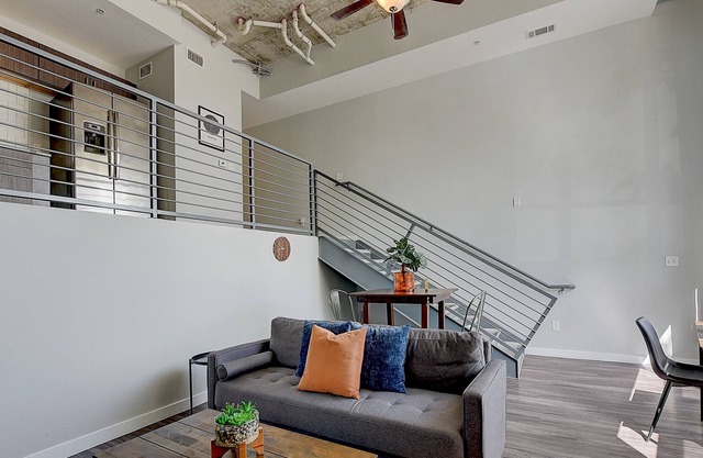 FRONTDESK Pointe on Rio Apts West Campus Austin