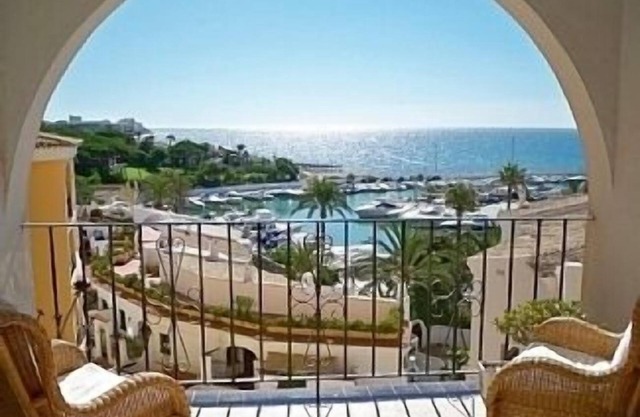 Frontline Duplex con vistas al mar y al puerto Vistas