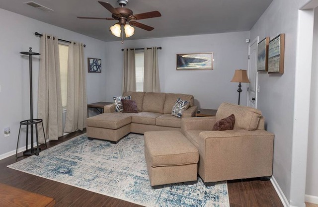 Ft LW Vacay Station 7-night discounts available