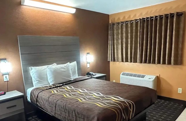 Full Property New Corral Motel - 3 Bedrooms