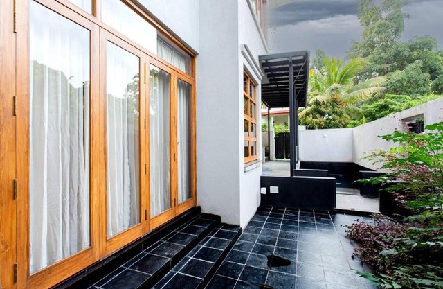 Fully AC 3BDHK villa with Jacuzzi pool and courtyard