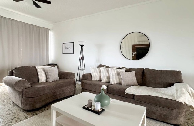 Fully equipped apartment with AC, WiFi in unique location in Vega Alta Beach.