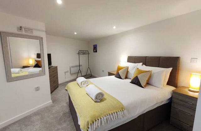 Fully Equipped Kitchen, Double room, Parking