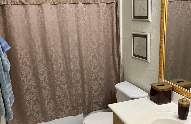 Fully Furnished 2 Bedroom Townhouse in Killeen, TX