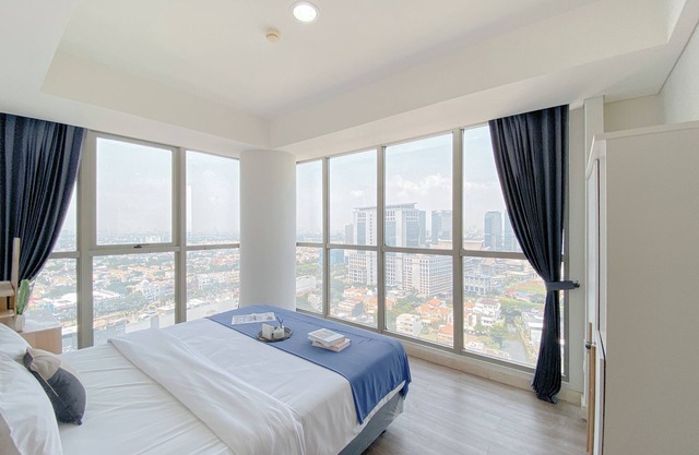 Fully Furnished and Elegant 2BR at Gold Coast Apartment PIK
