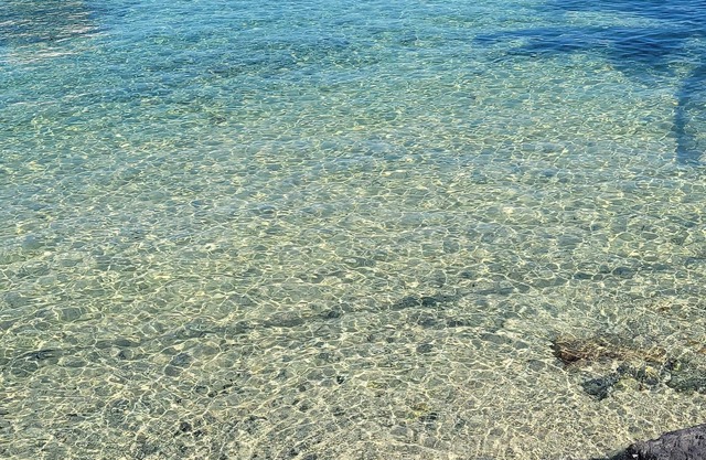 FULLY FURNISHED APARTMENT 2 MINUTES FROM RESTAURANTS AND BEACH