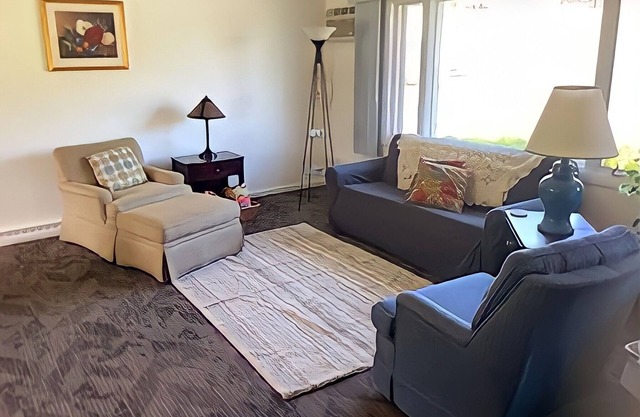 Fully furnished duplex