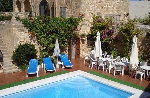 Casa de campo totalmente amueblado con piscina