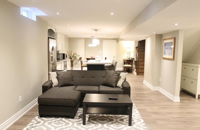 Fully Furnished Guest Suite