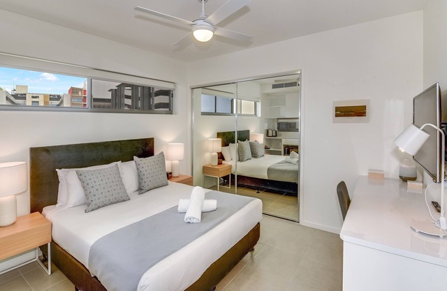 Fully Furnished - Studio