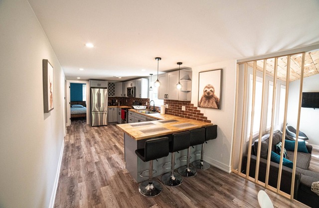 Fully remodeled house in perfect location