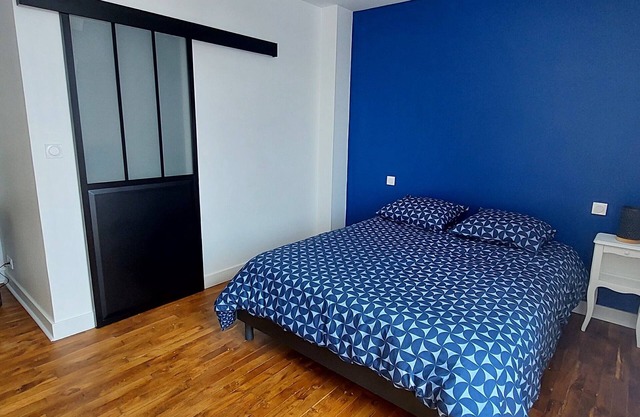 Fully renovated family home in the center of Kervignac. 15 minutes from the beaches.