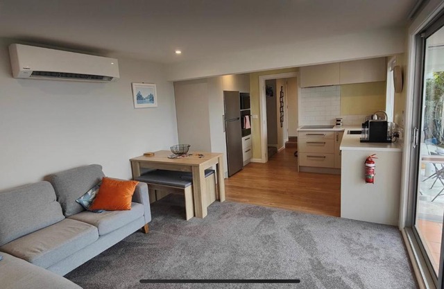 Fully Renovated Hillside Apartment Close To City