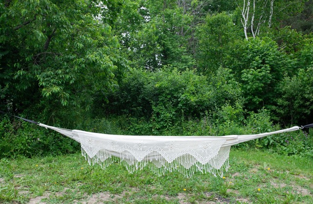Fun Cottage for Friends and Family, Close by Lake, Fishing, Campfires, BBQ