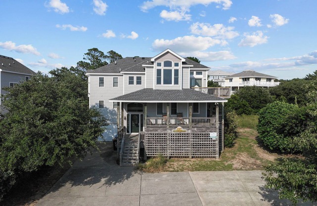 Fun Duck vacation home with panoramic sound views and breathtaking sunsets