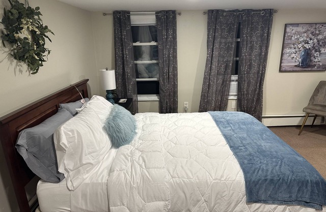 Furnished 31day + Located in Lehigh Valley by highways, hospitals & colleges