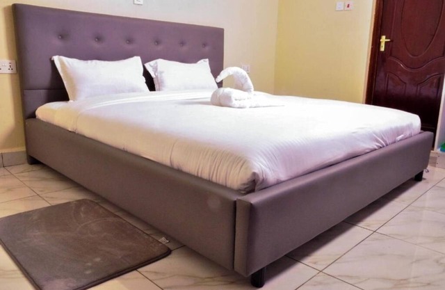 Furnished apartments in Migori : Deluxe Double Room with Balcony