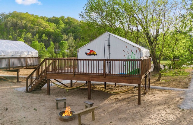 Furnished Glamping Tent/2 Queen Beds/Red River Access - Majestic Mallard - #3