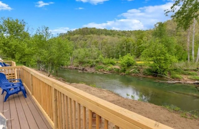 Furnished Glamping Tent/King Bed/Access to the Red River - Noble Bear - #4
